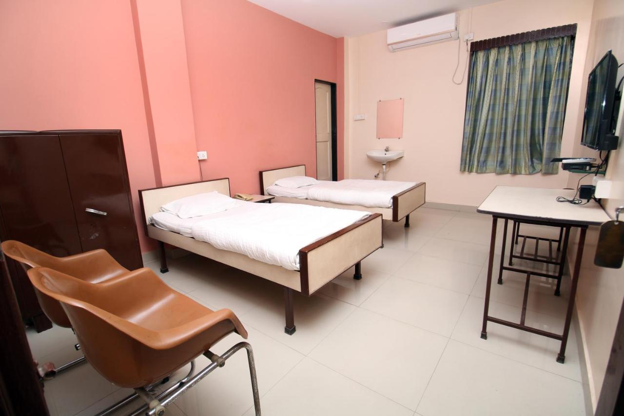 Hotel Gomatgiri Aurangabad  Exterior foto