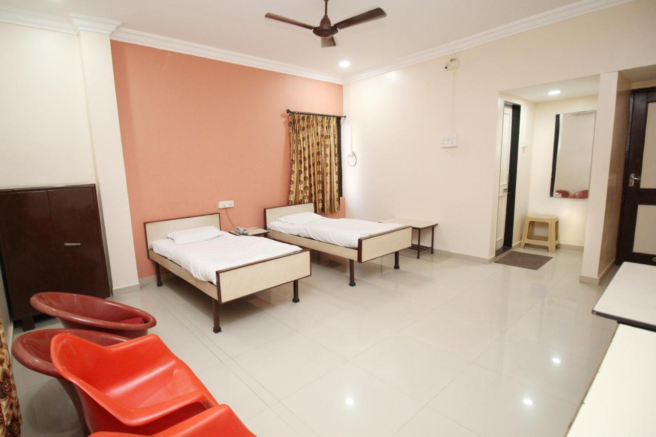 Hotel Gomatgiri Aurangabad  Exterior foto