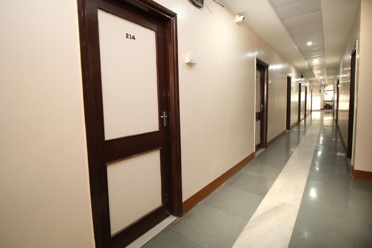 Hotel Gomatgiri Aurangabad  Exterior foto